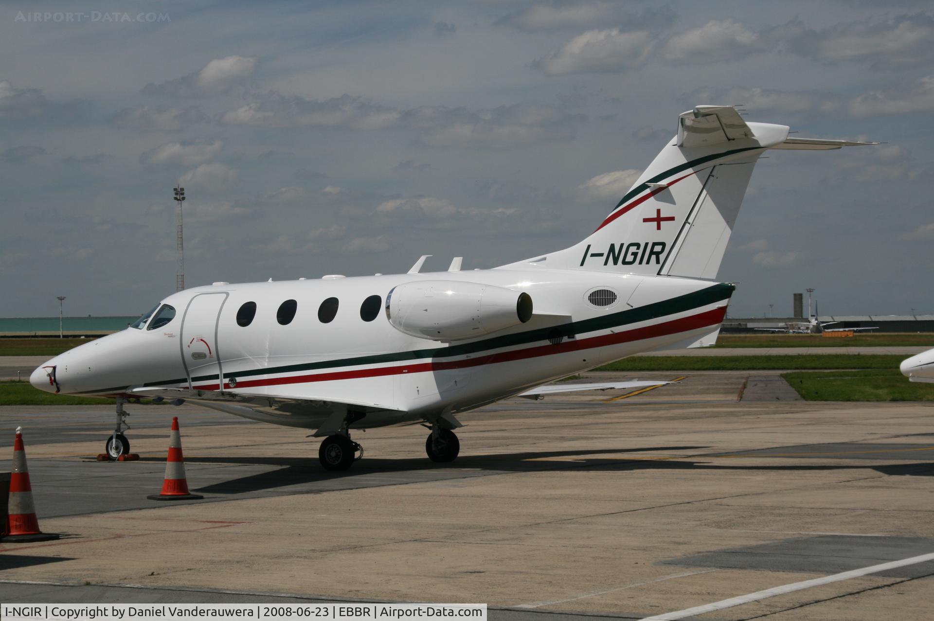 I-NGIR, 2008 Hawker Beechcraft 390 Premier 1A C/N RB-241, parked on General Aviation apron (Abelag)