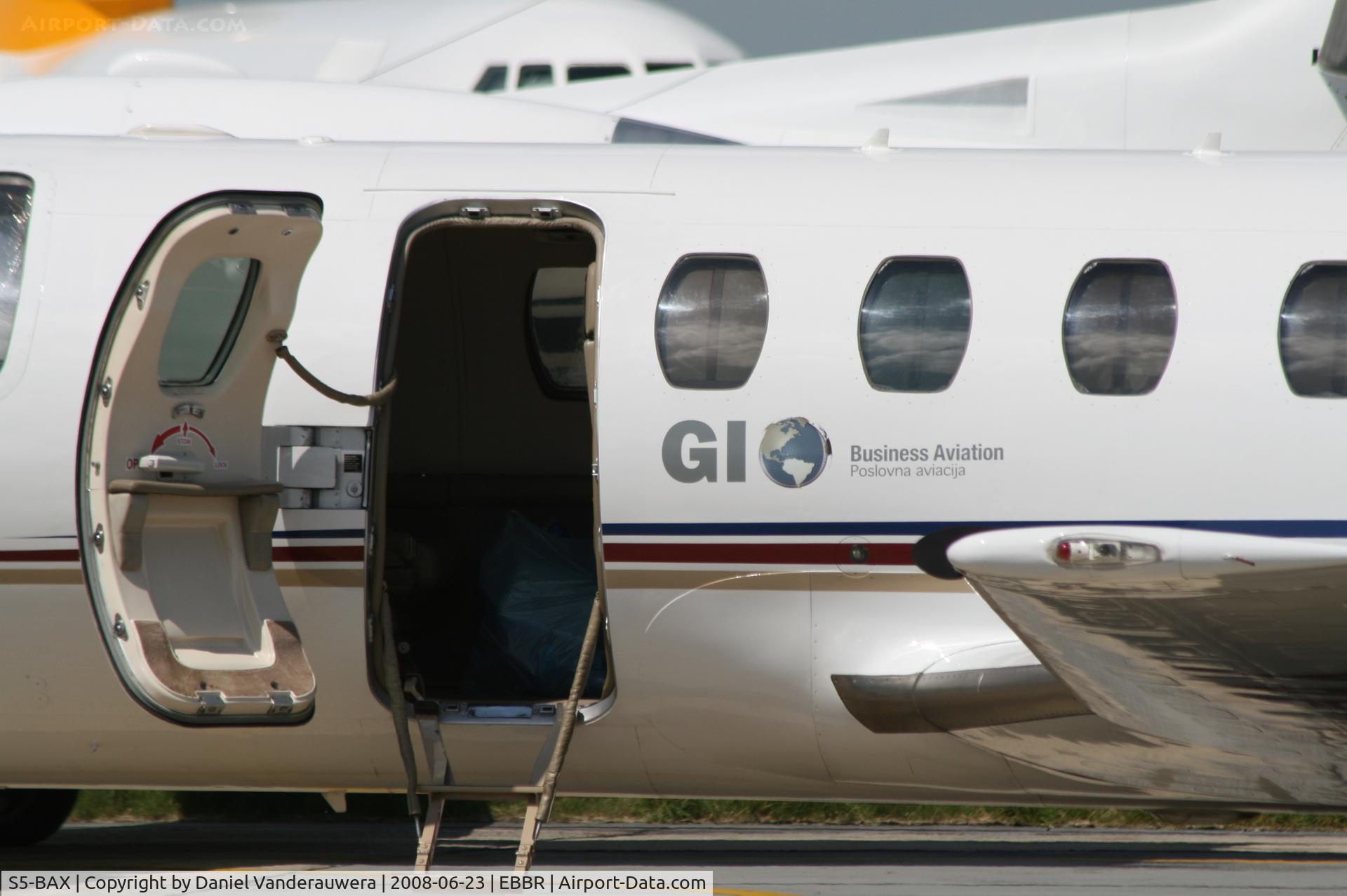 S5-BAX, 1985 Cessna S550 Citation IIS C/N S550-0028, parked on General Aviation apron (Abelag)