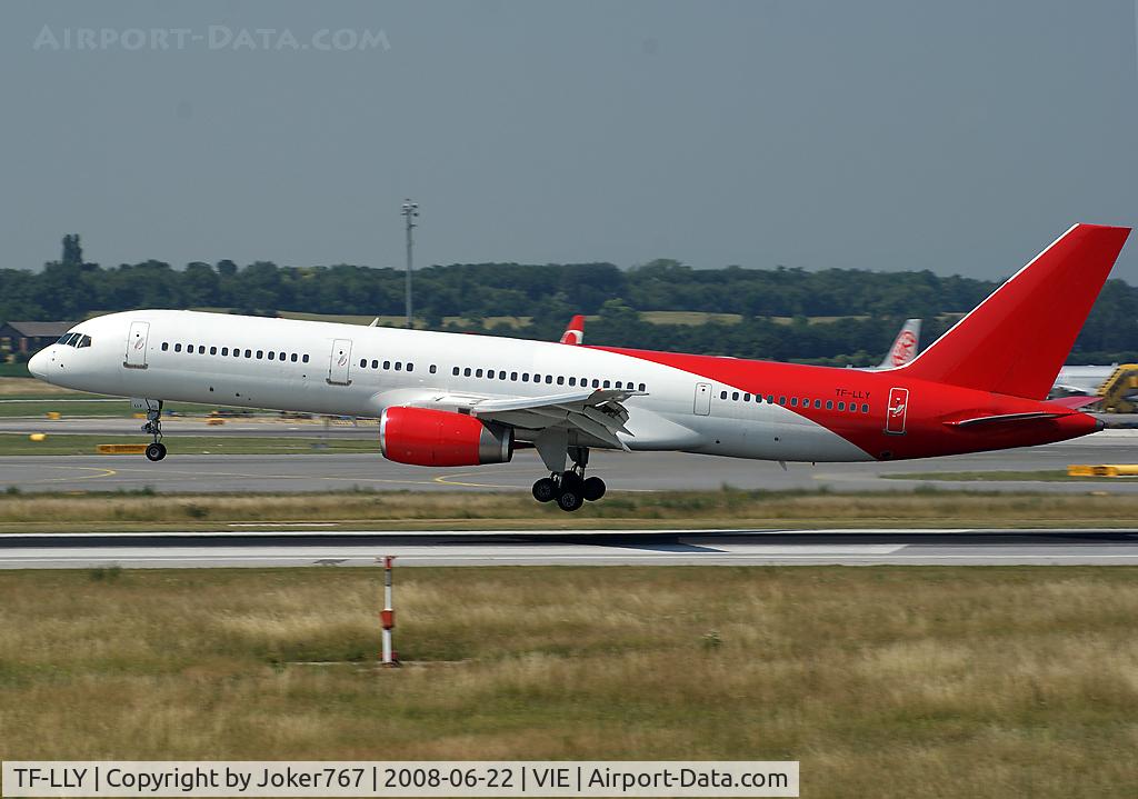 TF-LLY, 1987 Boeing 757-225 C/N 22691, Gadair Boeing 757-225