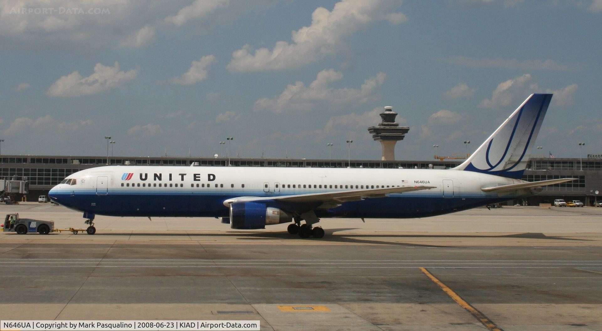 N646UA, 1992 Boeing 767-322/ER C/N 25283, Boeing 767-300