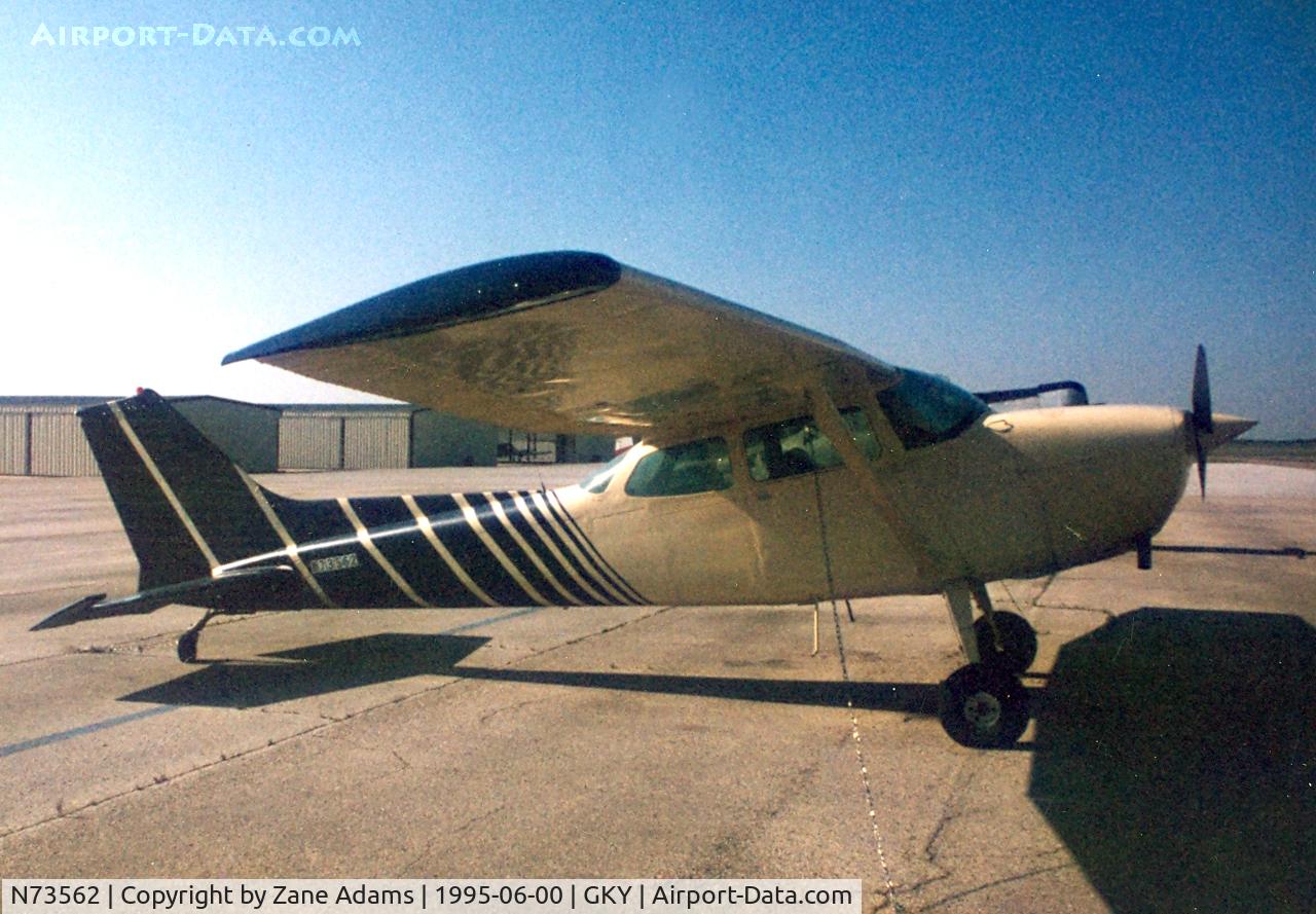 N73562, 1976 Cessna 172M C/N 17267541, At Arlington Municipal