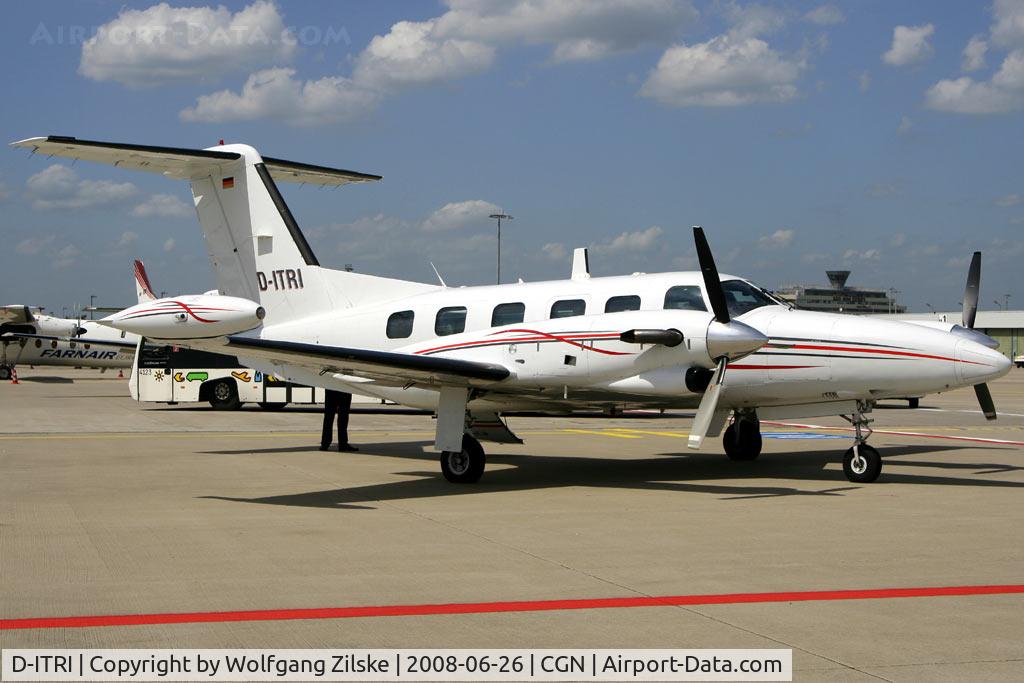 D-ITRI, 1987 Piper PA-42-720 Cheyenne IIIA C/N 42-5501045, visitor