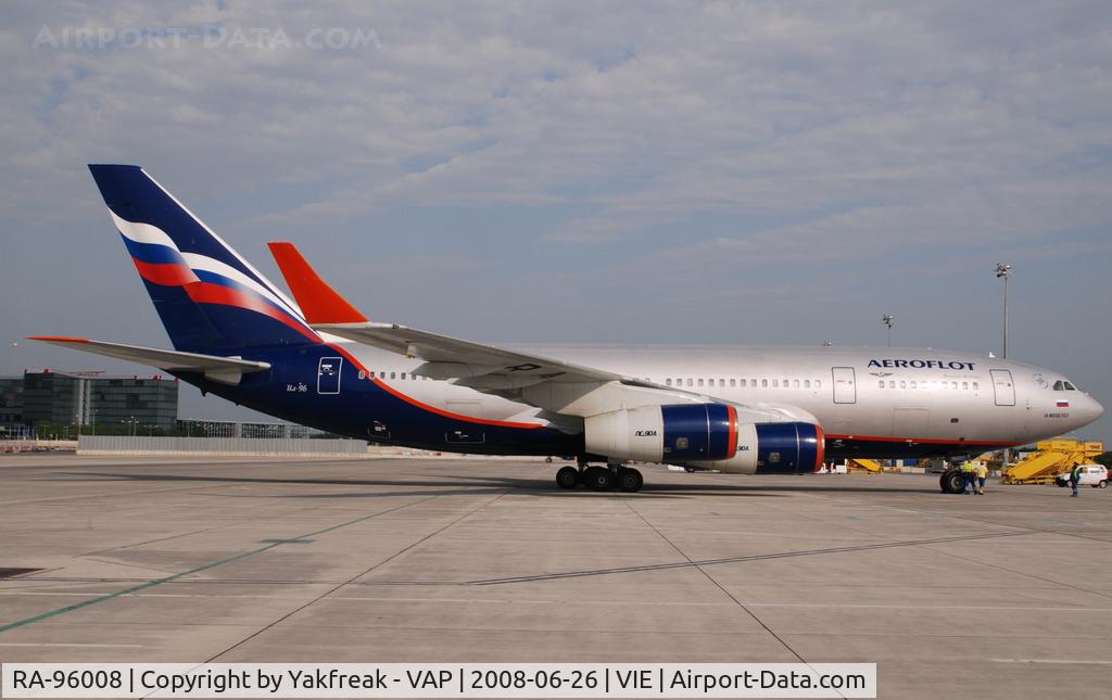 RA-96008, 1992 Ilyushin Il-96-300 C/N 74393201005, Aeroflot Iljuschin 96