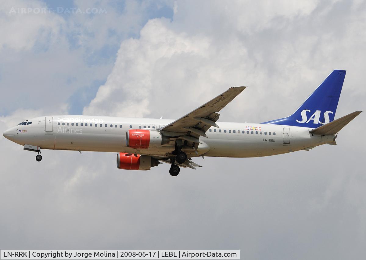LN-RRK, 2002 Boeing 737-883 C/N 32278, Amazing plane...