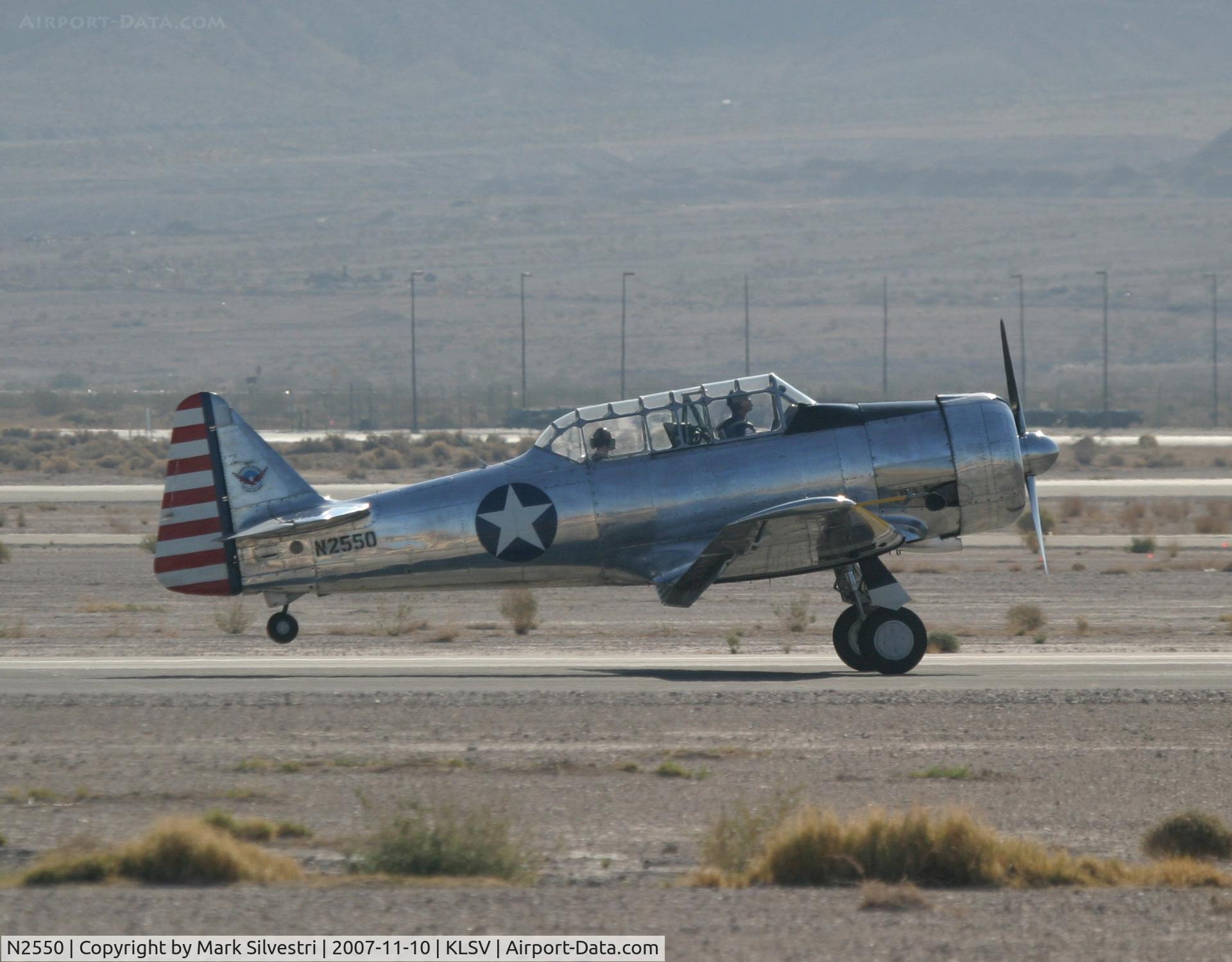 N2550, 1985 North American SNJ-5 Texan C/N 43683, Aviation Nation 2007