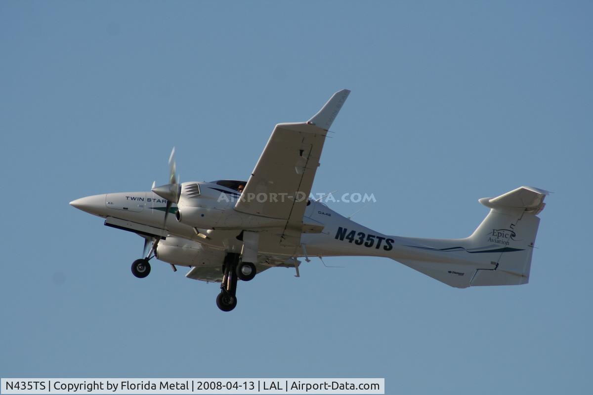 N435TS, 2007 Diamond DA-42 Twin Star C/N 42.AC035, Diamond DA42