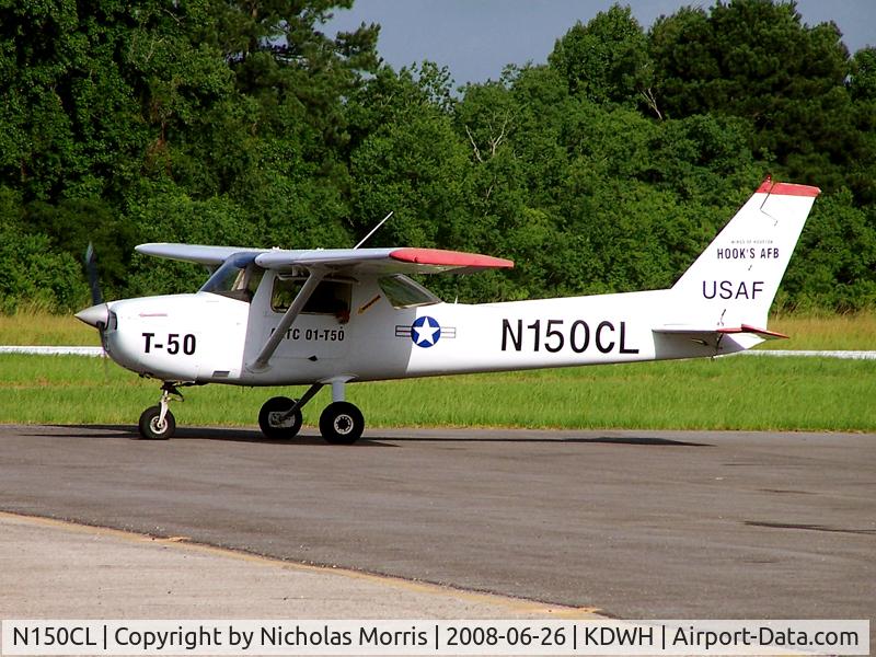N150CL, 1976 Cessna 150M C/N 15078186, Preparing for take-off at Hooks Airport