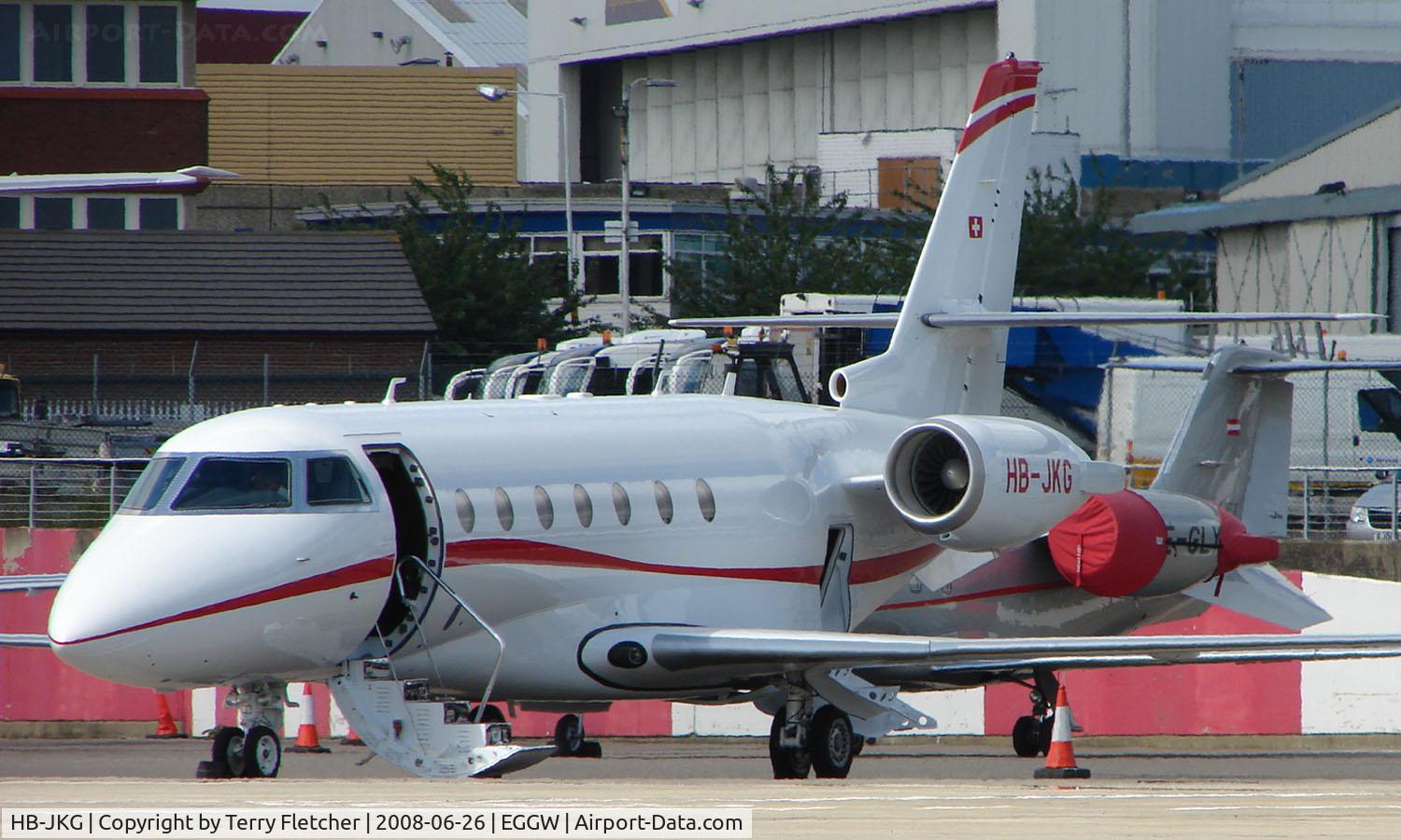 HB-JKG, 2007 Gulfstream Aerospace G200 C/N 184, Gulfstream 200 on stand with Harrods Aviation at Luton