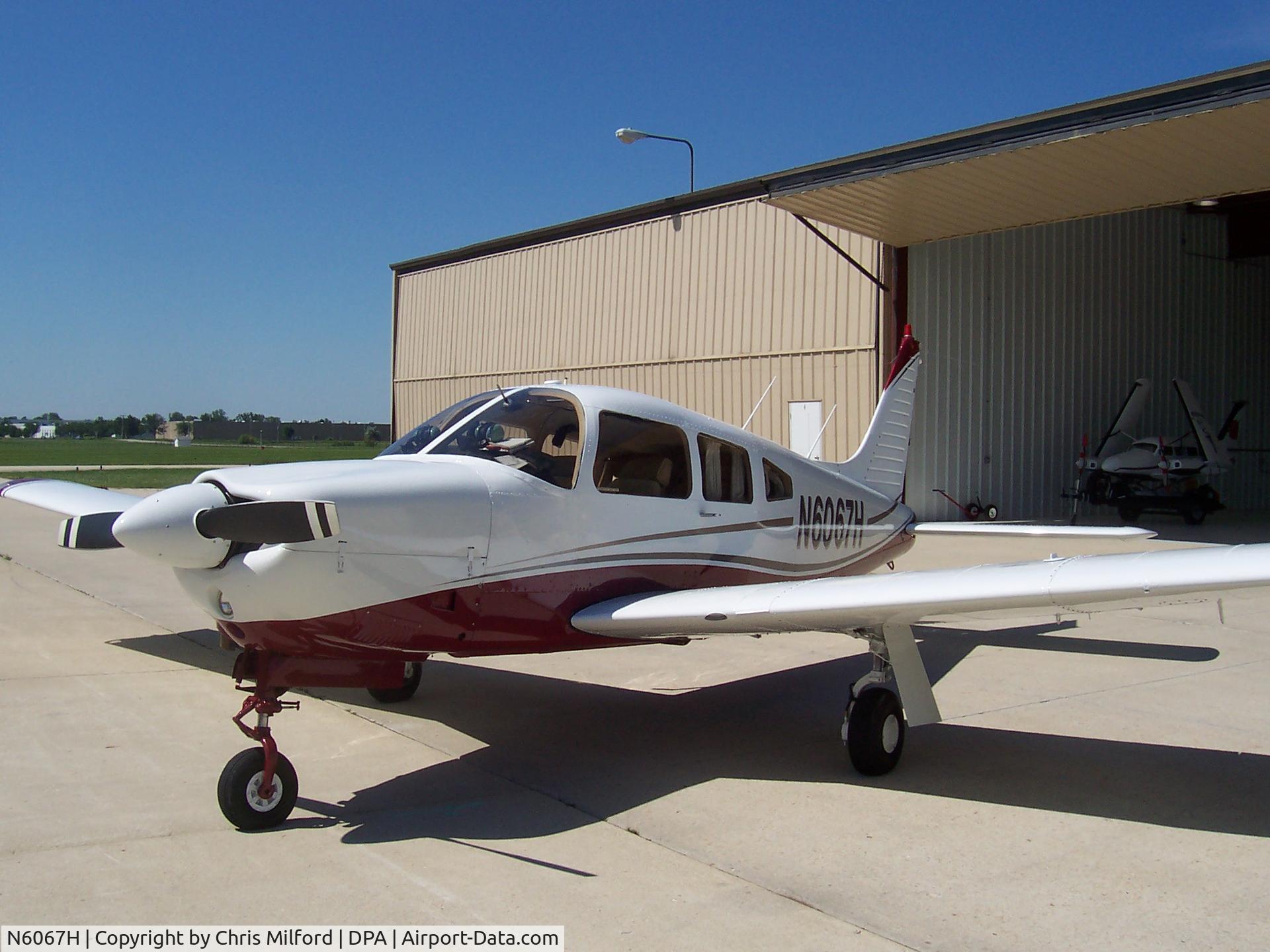 N6067H, 1977 Piper PA-28R-201 Cherokee Arrow III C/N 28R-7837050, New Paint June 2008 (Woodlake Refinishing)