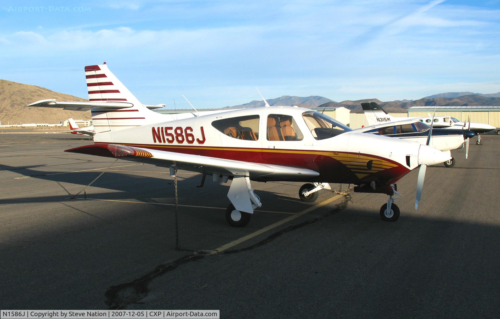 N1586J, 1976 Rockwell International 112TC Commander C/N 13016, 1976 Rockwell International 112TC on cold winter's day @ Carson City, NV