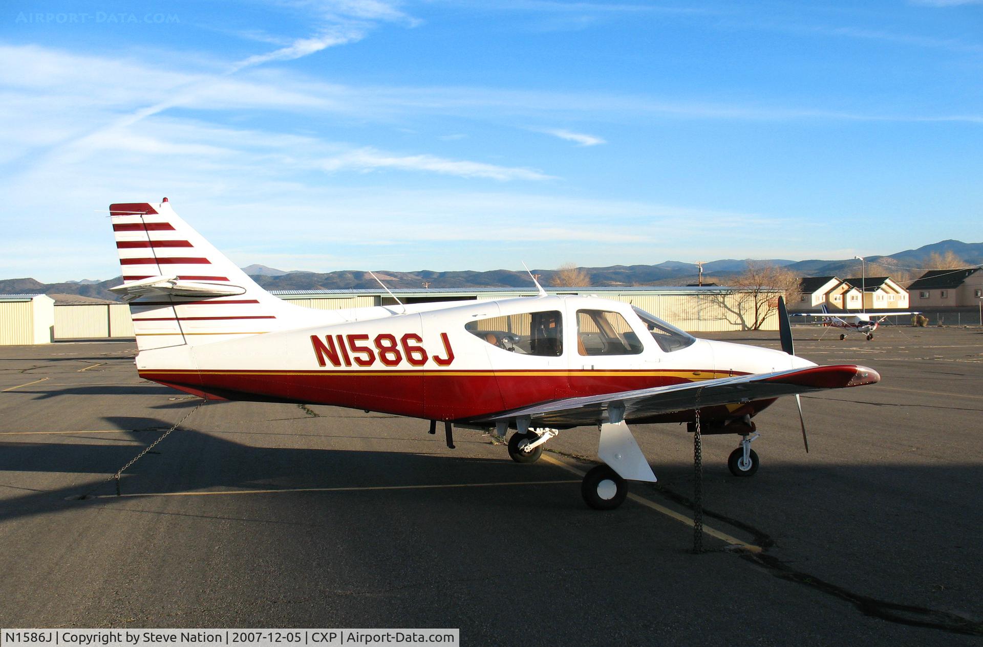 N1586J, 1976 Rockwell International 112TC Commander C/N 13016, 1976 Rockwell International 112TC on cold winter's day @ Carson City, NV