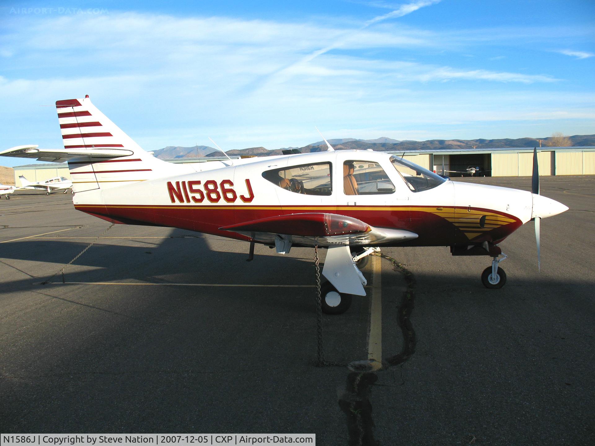 N1586J, 1976 Rockwell International 112TC Commander C/N 13016, 1976 Rockwell International 112TC on cold winter's day @ Carson City, NV