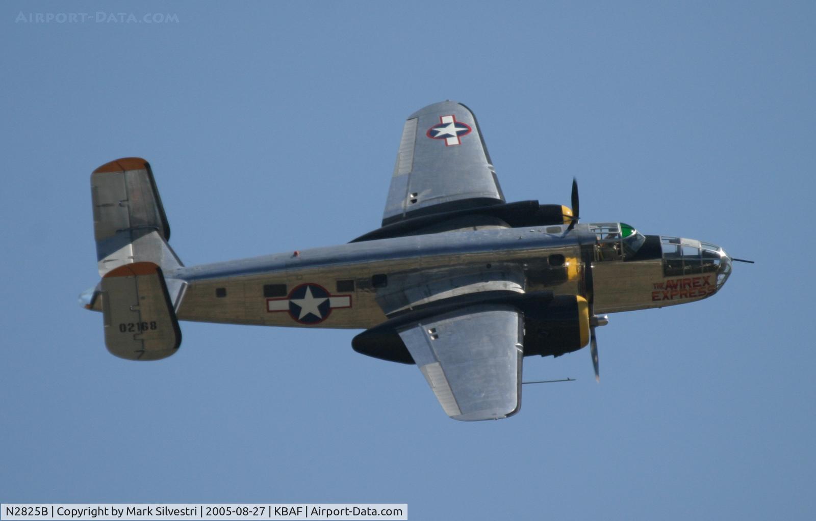 N2825B, 1940 North American RB-25 Mitchell C/N 62-2837, Barnes 2005