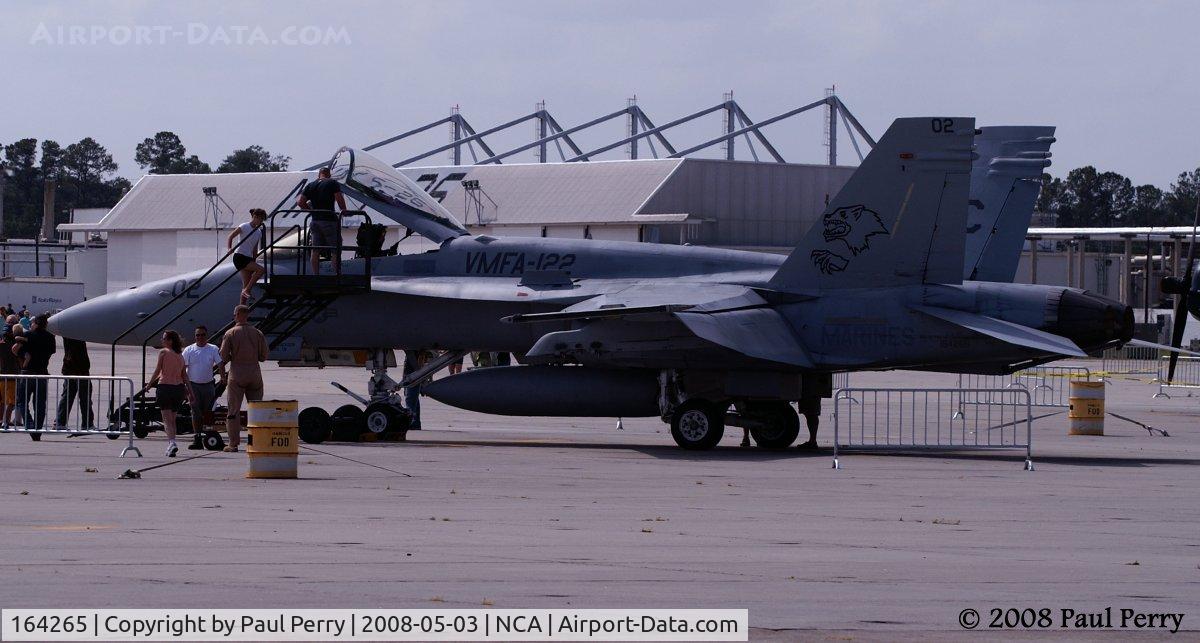 164265, 1991 McDonnell Douglas F/A-18C Hornet C/N 1028/C244, One of the Crusader's birds up for the show