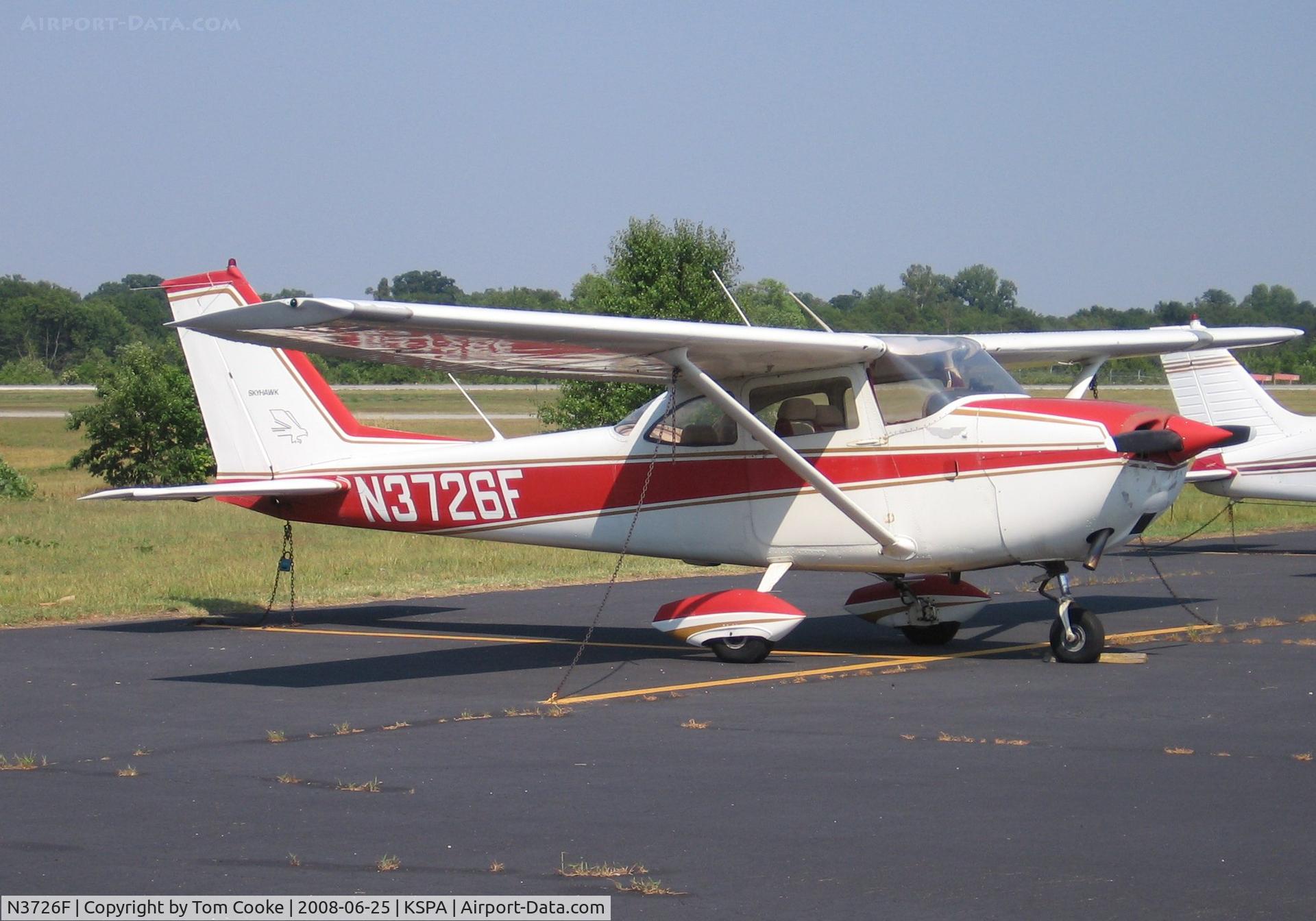 N3726F, 1966 Cessna 172H C/N 17255221, 172 tied down