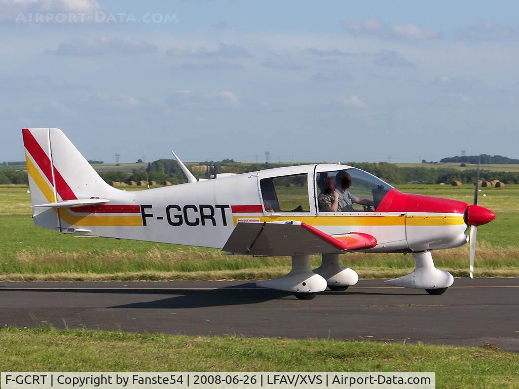 F-GCRT, 1980 Robin DR-400-120 Petit Prince C/N 1495, Taxiing
