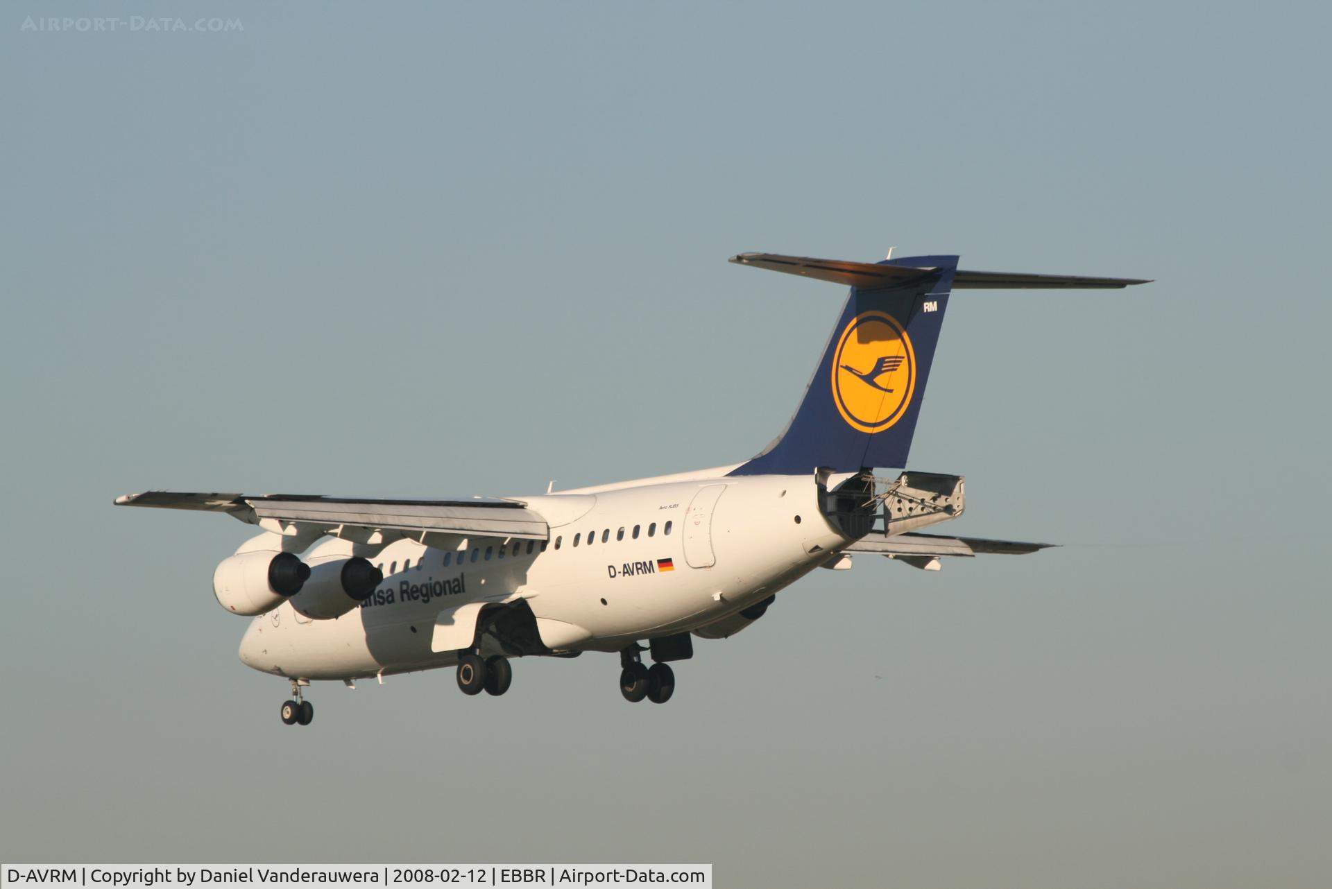 D-AVRM, 1996 British Aerospace Avro 146-RJ85 C/N E.2288, flight LH4602 is descending to rwy 25L