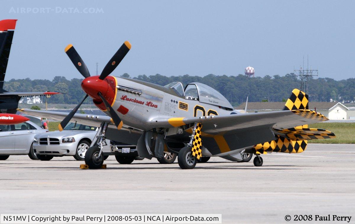 N51MV, 1945 North American F-51D Mustang C/N 45-11391, Waiting on the ramp