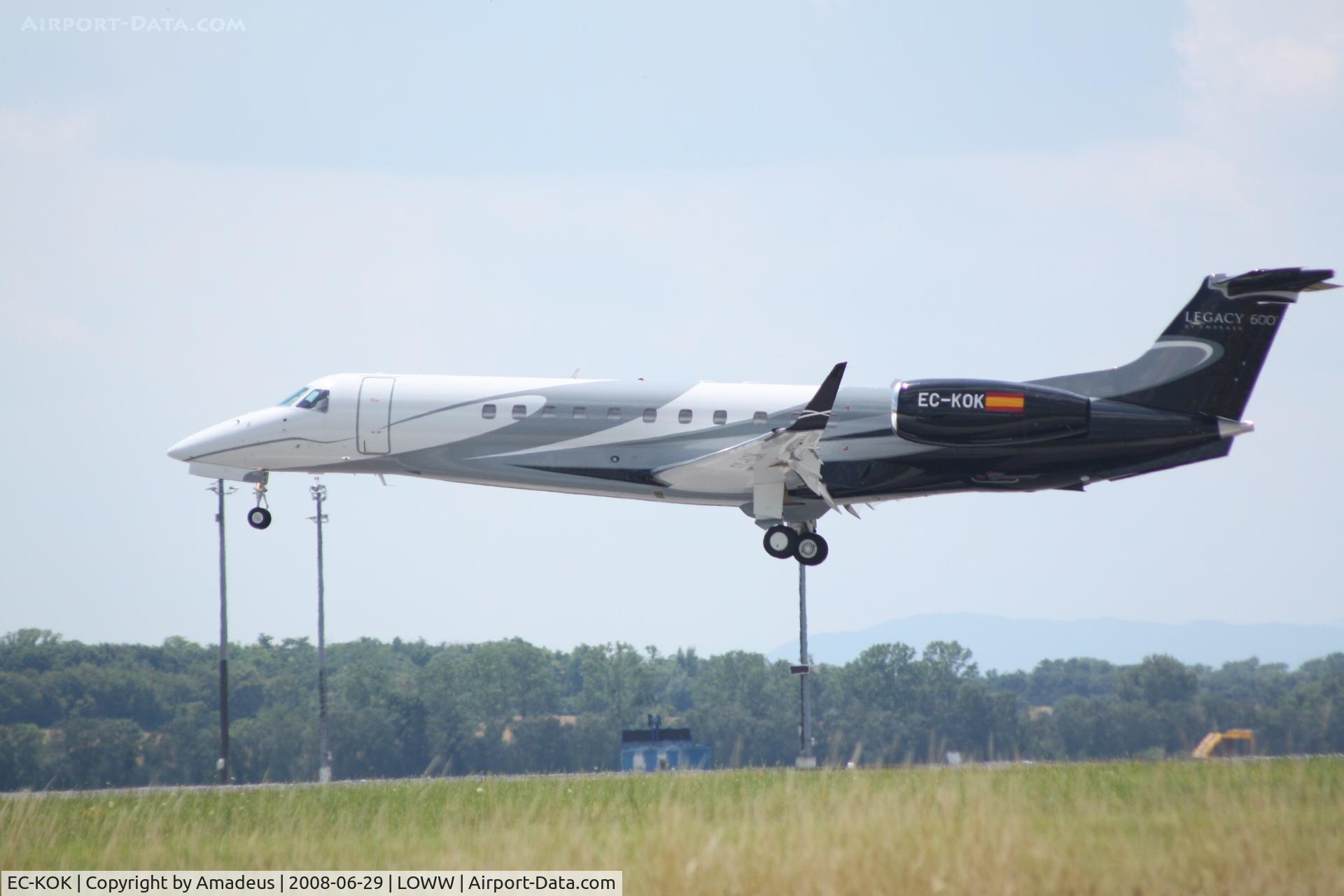 EC-KOK, 2008 Embraer EMB-135BJ Legacy 600 C/N 14501045, Embraer ERJ-135BJ Legacy landing RWY16