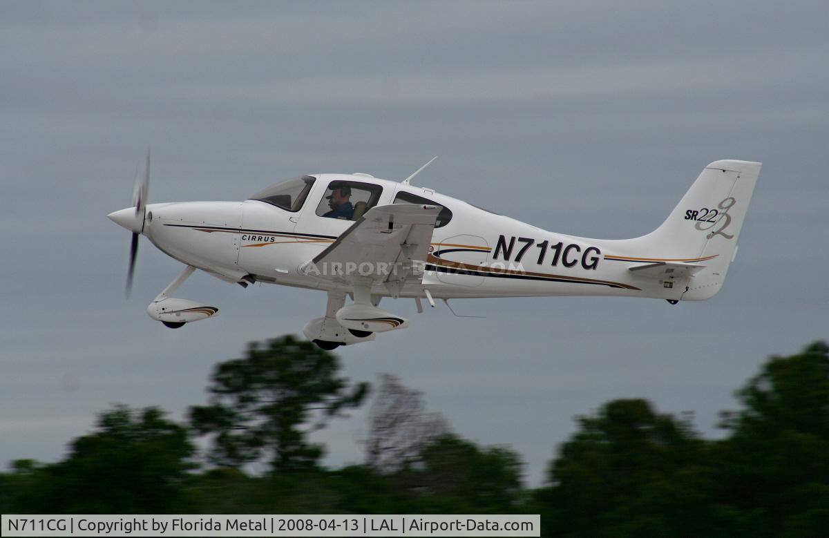 N711CG, 2004 Cirrus SR22 G2 C/N 1135, Cirrus SR22