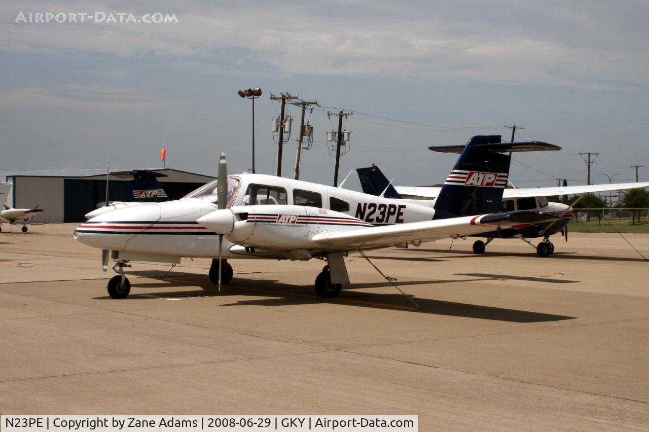 N23PE, 1978 Piper PA-44-180 Seminole C/N 44-7995058, ATP at Arlington Municipal