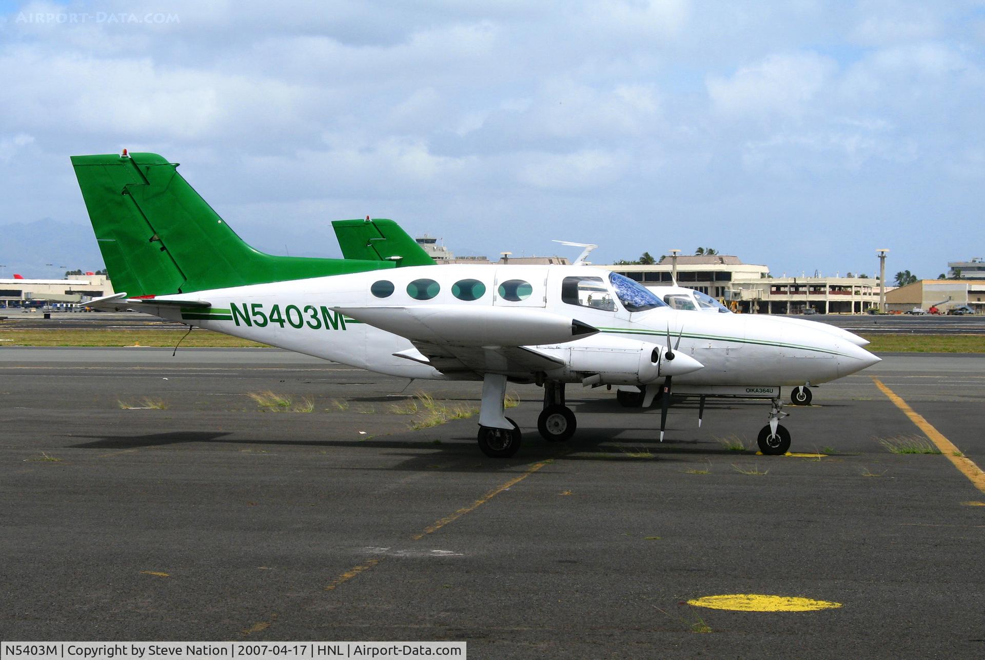 N5403M, 1970 Cessna 402B C/N 402B0003, ex-Air Moloka'i 1970 Cessna 402B @ Honolulu, HI