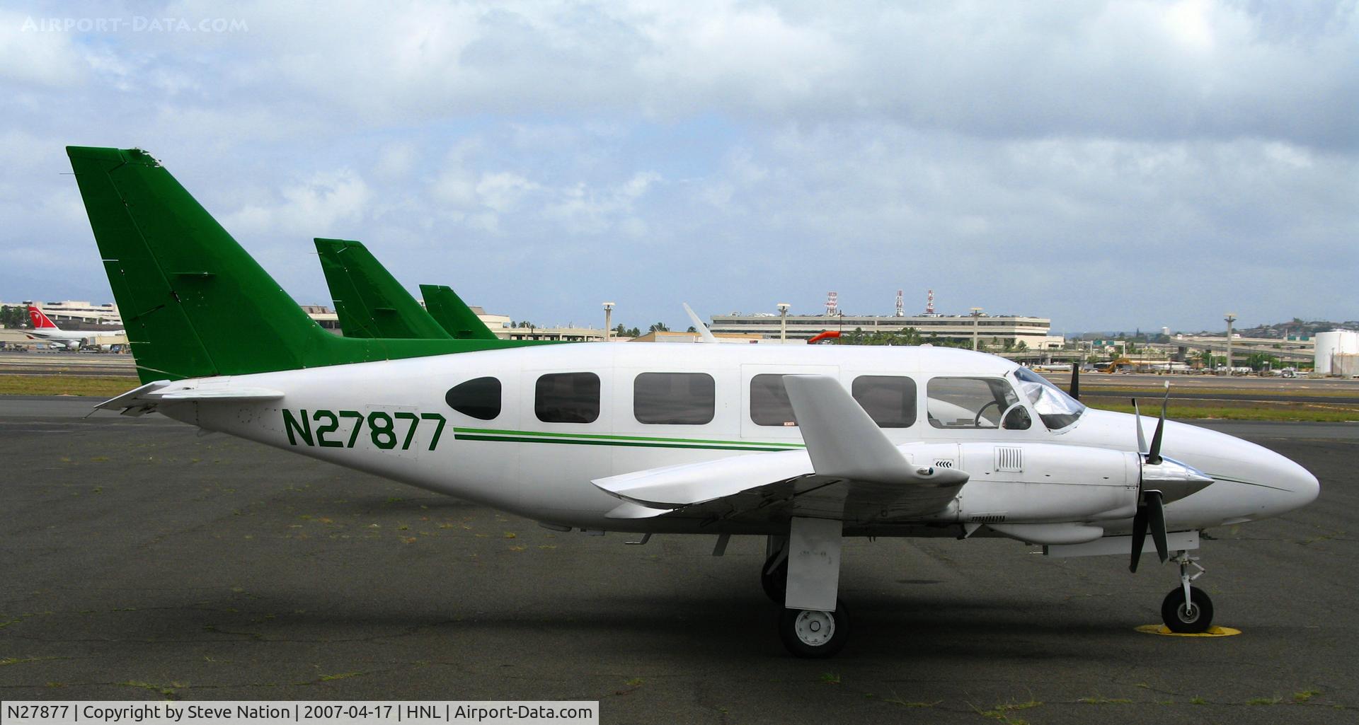 N27877, 1978 Piper PA-31-350 Chieftain C/N 31-7952019, ex-Air Moloka'i 1978 Piper PA-31-350 with winglets @ Honolulu, HI