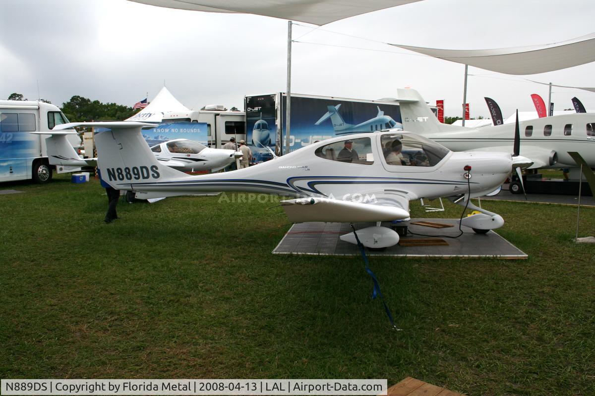 N889DS, 2007 Diamond DA-40 Diamond Star C/N 40.889, Diamond DA40