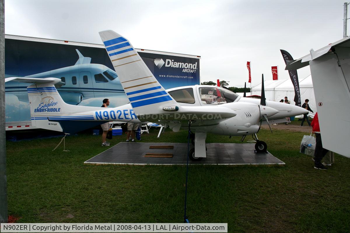 N902ER, 2007 Diamond DA-42-L360 Twin Star Twin Star C/N 42.278, Embry Riddle DA 42