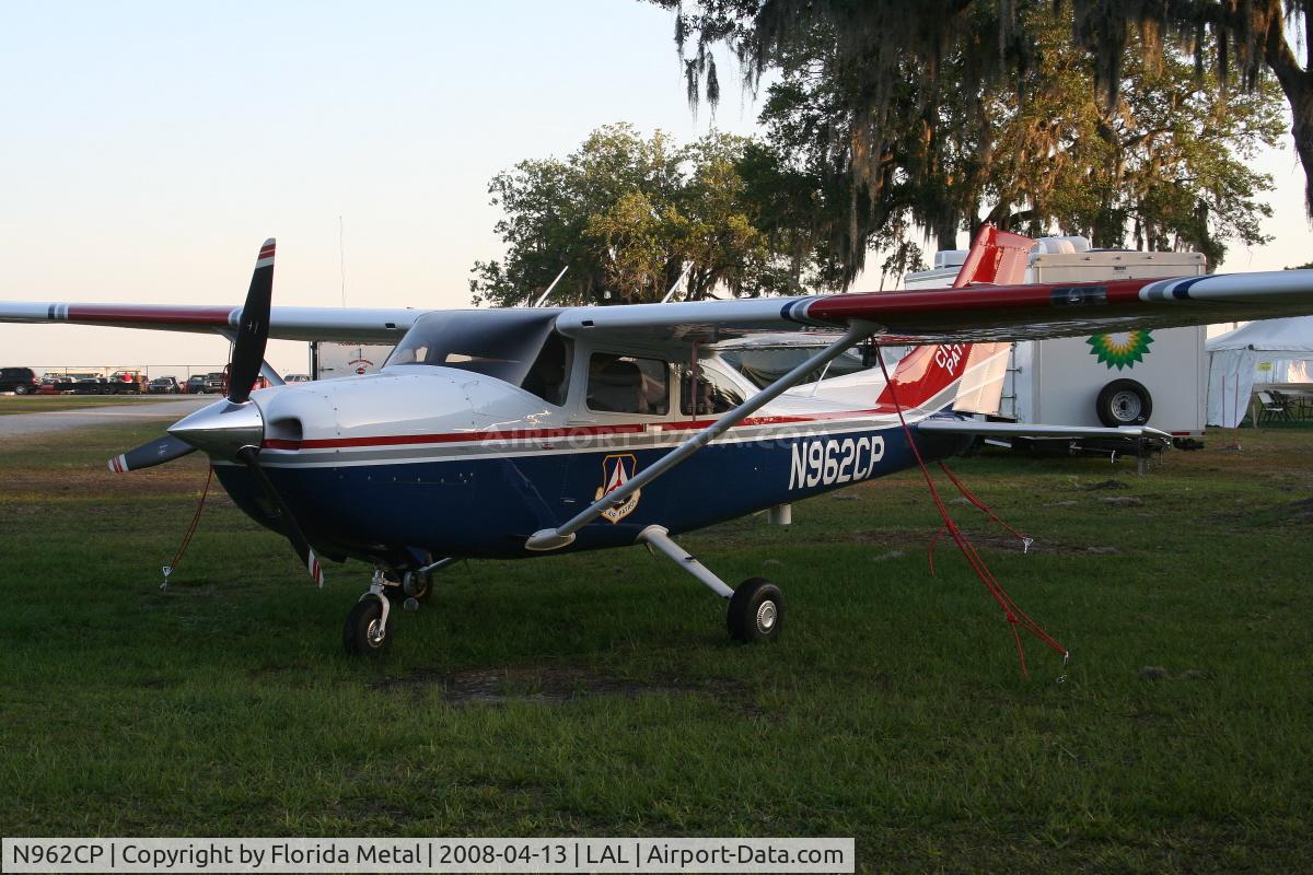 N962CP, 2007 Cessna 182T Skylane C/N 18281972, Civil Air Patrol C182