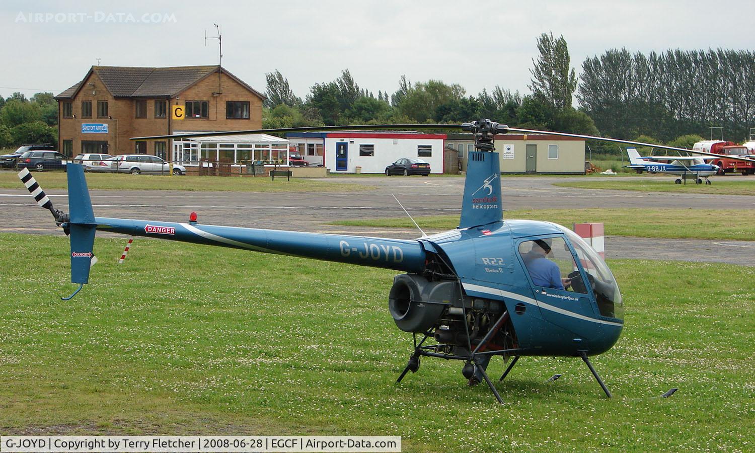 G-JOYD, 1997 Robinson R22 Beta C/N 2769, Robinson R22 visiting Sandtoft