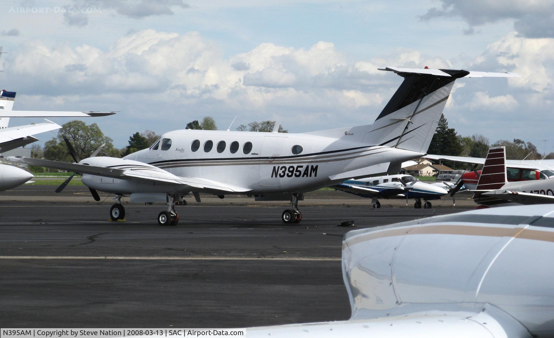 N395AM, 1982 Beech B200 King Air C/N BB-1101, Beech B200 King Air @ Sacramento Exec, CA