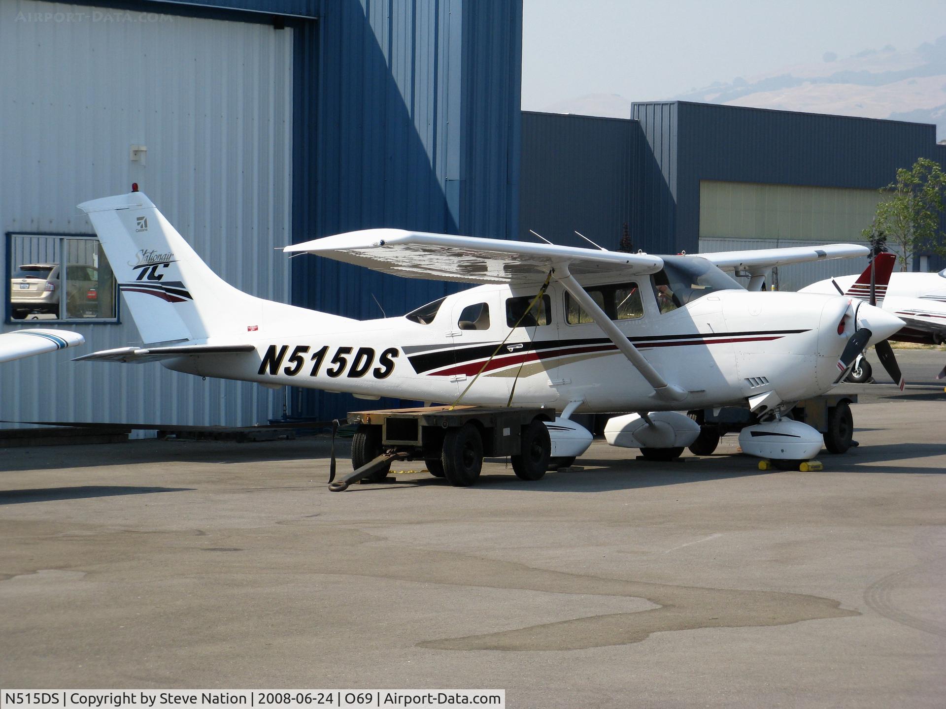 N515DS, 2000 Cessna T206H Turbo Stationair C/N T20608179, 2006 Cessna T206H @ Petaluma, CA