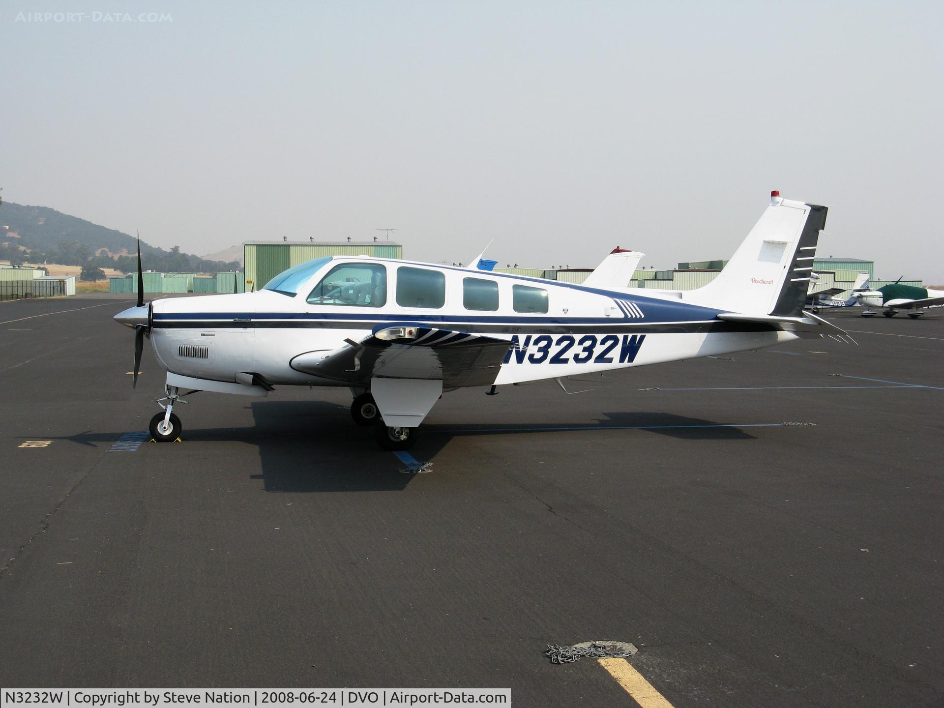 N3232W, 1995 Beech A36 Bonanza 36 C/N E-2932, 1995 Beech A36 @ Novato-Gnoss Field, CA