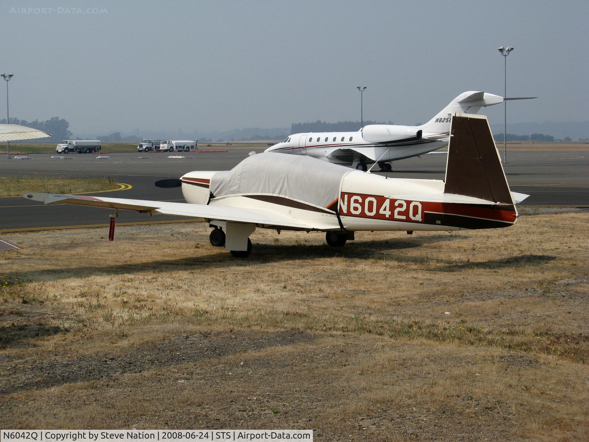 N6042Q, 1965 Mooney M20E C/N 883, 1965 Mooney M20E with cover @ Santa Rosa, CA