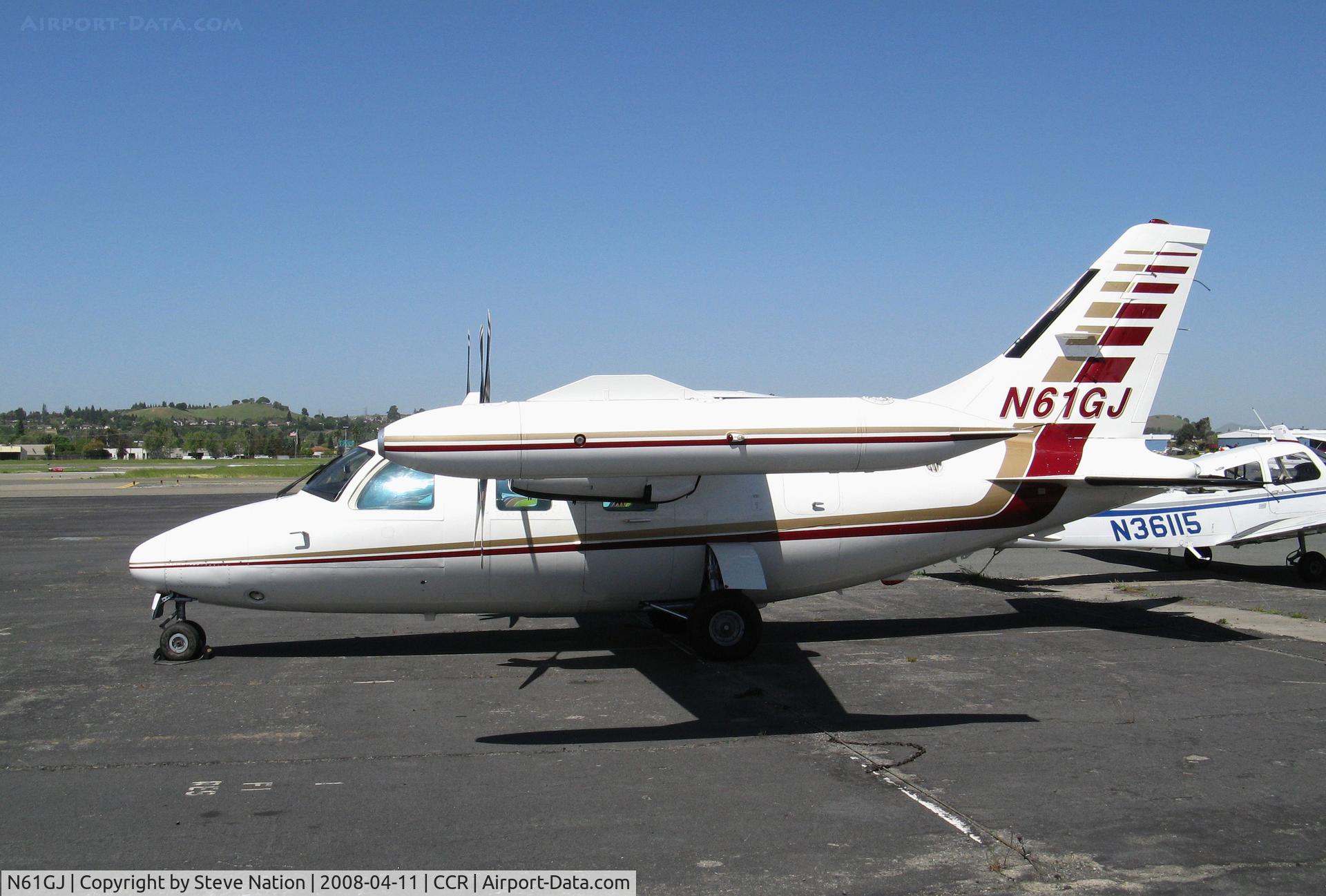 N61GJ, Mitsubishi MU-2B-40 Solitaire C/N 398SA, Mitsubishi MU-2B-40 @ Concord-Buchanan Field, CA