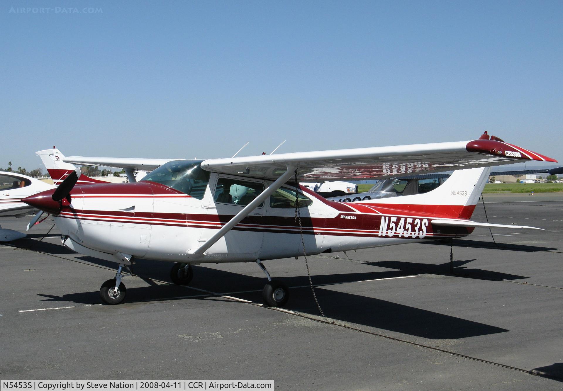 N5453S, 1980 Cessna R182 Skylane RG C/N R18201574, 1980 Cessna R182 @ Concord-Buchanan field, CA