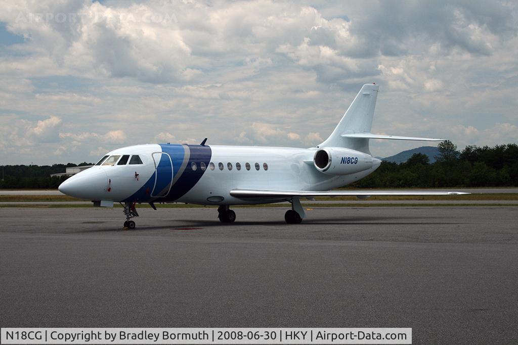 N18CG, 1998 Dassault Falcon 2000 C/N 57, A great day to take pictures.