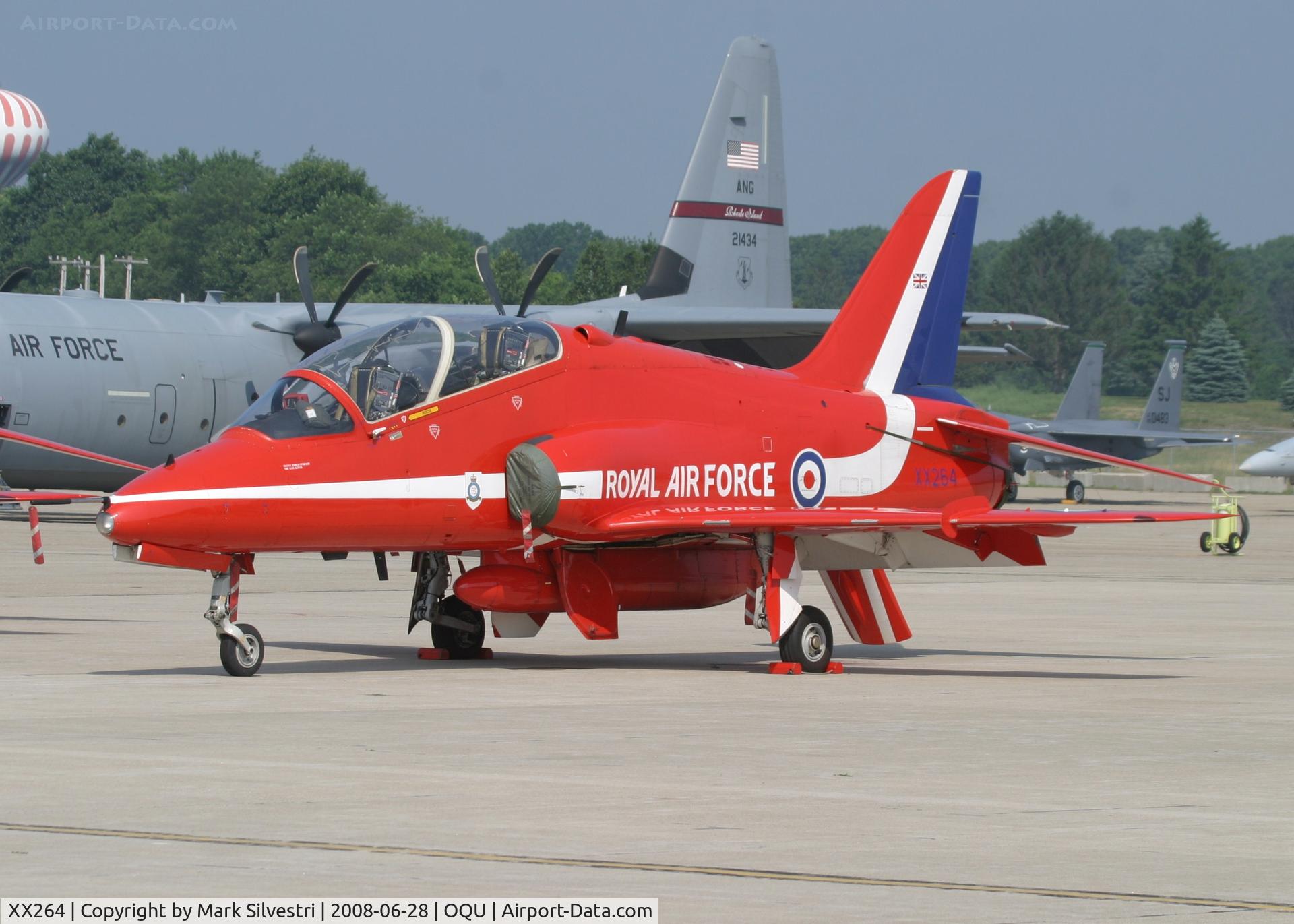 XX264, 1978 Hawker Siddeley Hawk T.1A C/N 100/312100, Quonset Point 2008