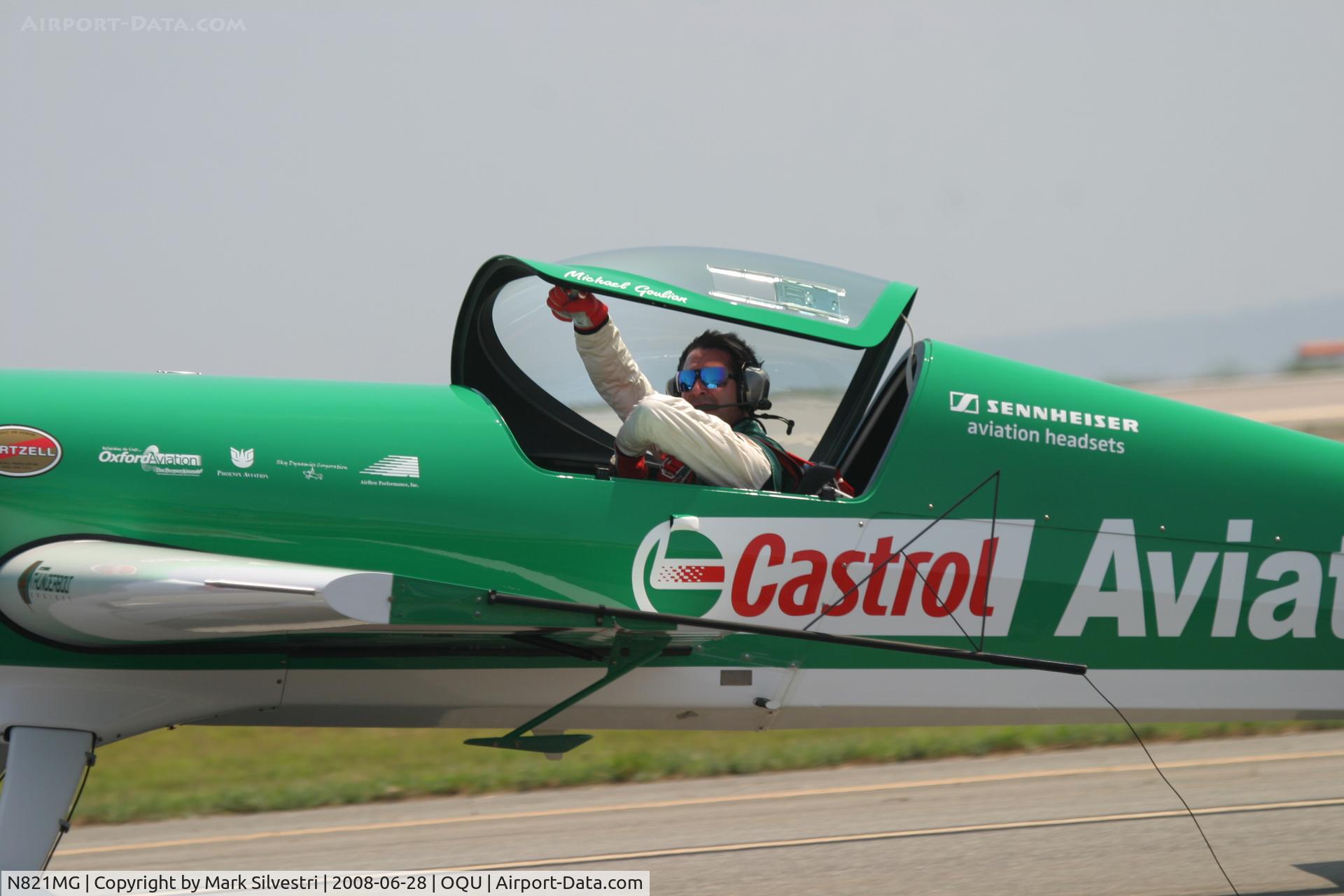 N821MG, 2006 Extra EA-300S C/N 1035, Quonset Point 2008