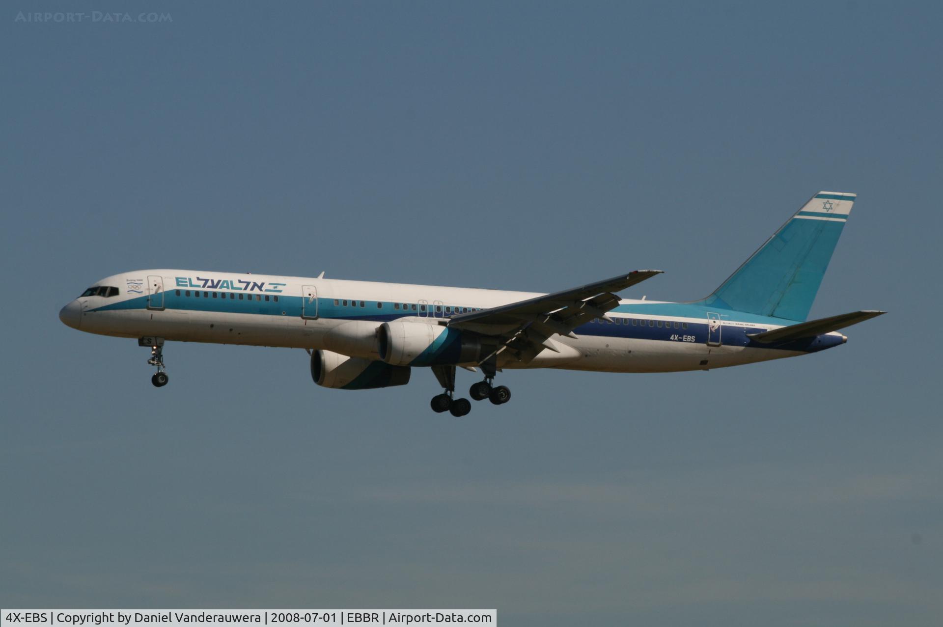 4X-EBS, 1990 Boeing 757-258 C/N 24884, arrival of flight LY331 to rwy 25L