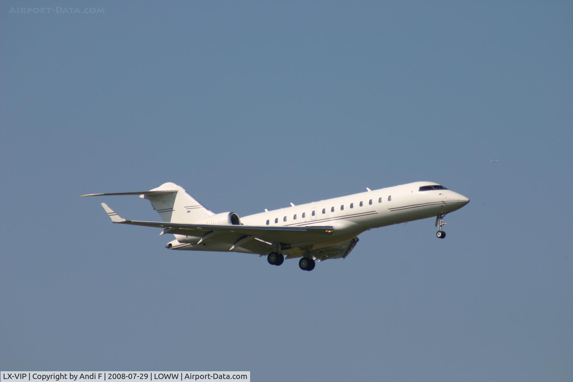LX-VIP, 2000 Bombardier BD-700-1A10 Global Express C/N 9076, looks great