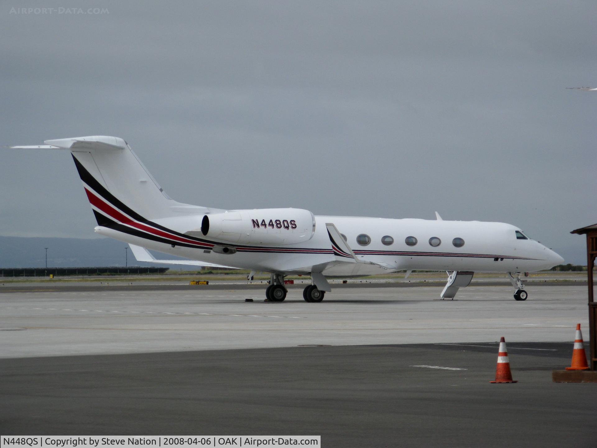 N448QS, 2007 Gulfstream Aerospace GIV-X (G450) C/N 4100, NetJets 2007 Gulfstream Aerospace GIV-X (G450) @ Oakland, CA