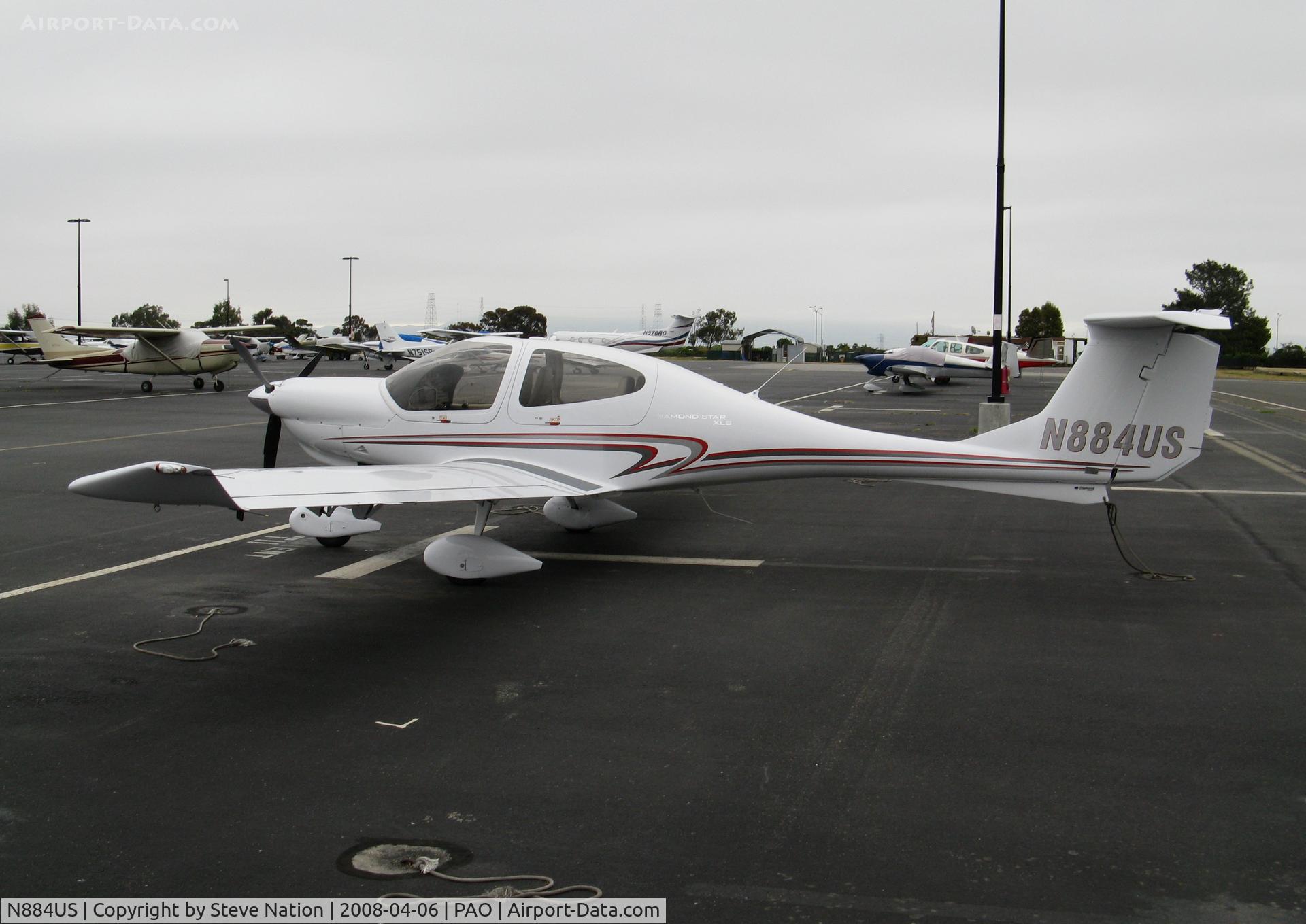 N884US, 2007 Diamond DA-40 Diamond Star C/N 40.884, 2007 Diamond Aircraft Ind Inc DA 40 @ Palo alto, CA