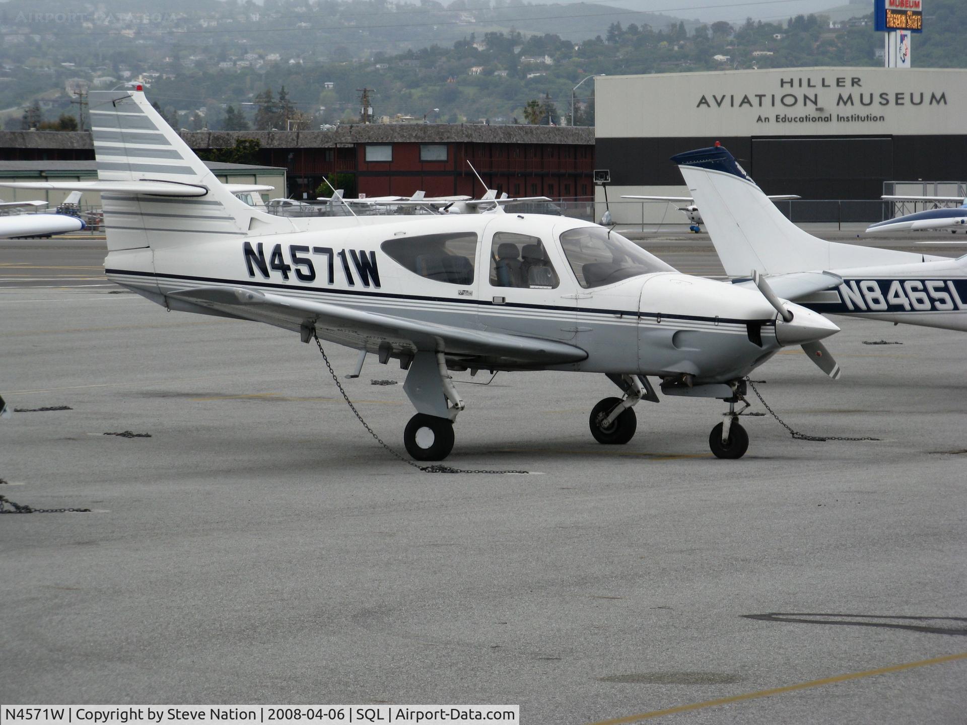 N4571W, 1976 Rockwell International 112TC Commander C/N 13061, 1976 Rockwell International 112TC @ San Carlos, CA