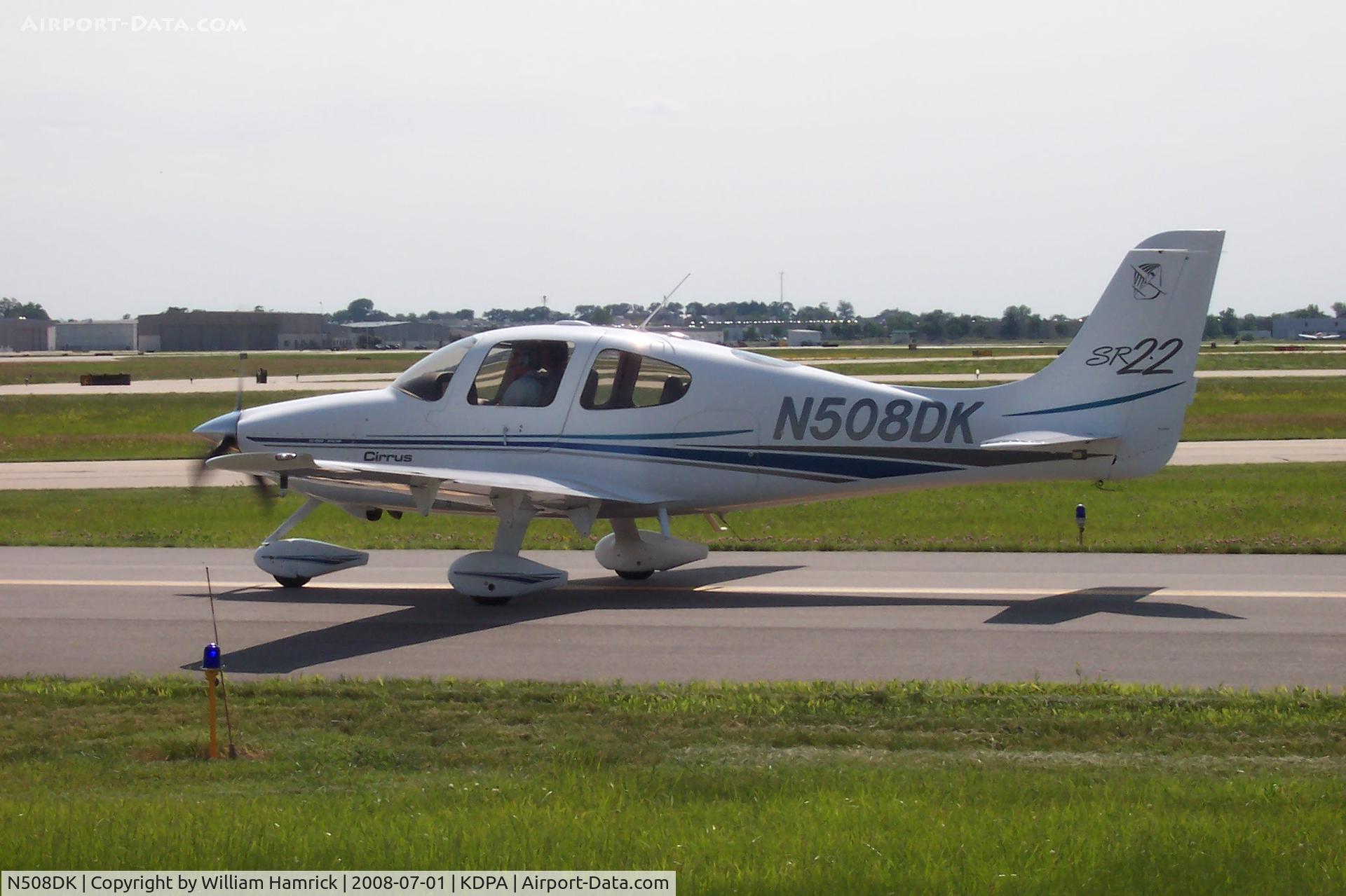 N508DK, 2002 Cirrus SR22 C/N 0309, Taxing at DuPage