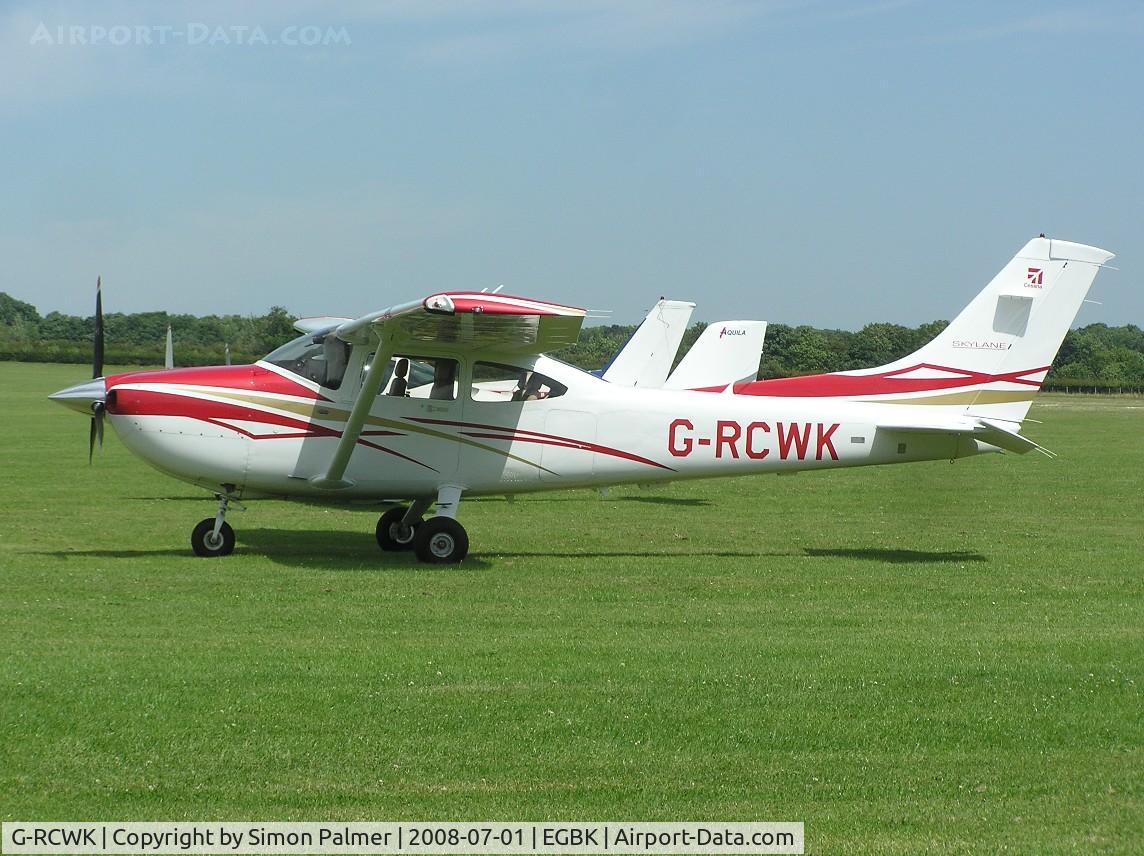 G-RCWK, 2007 Cessna 182T Skylane Skylane C/N 18281982, Cessna Skylane visiting Sywell