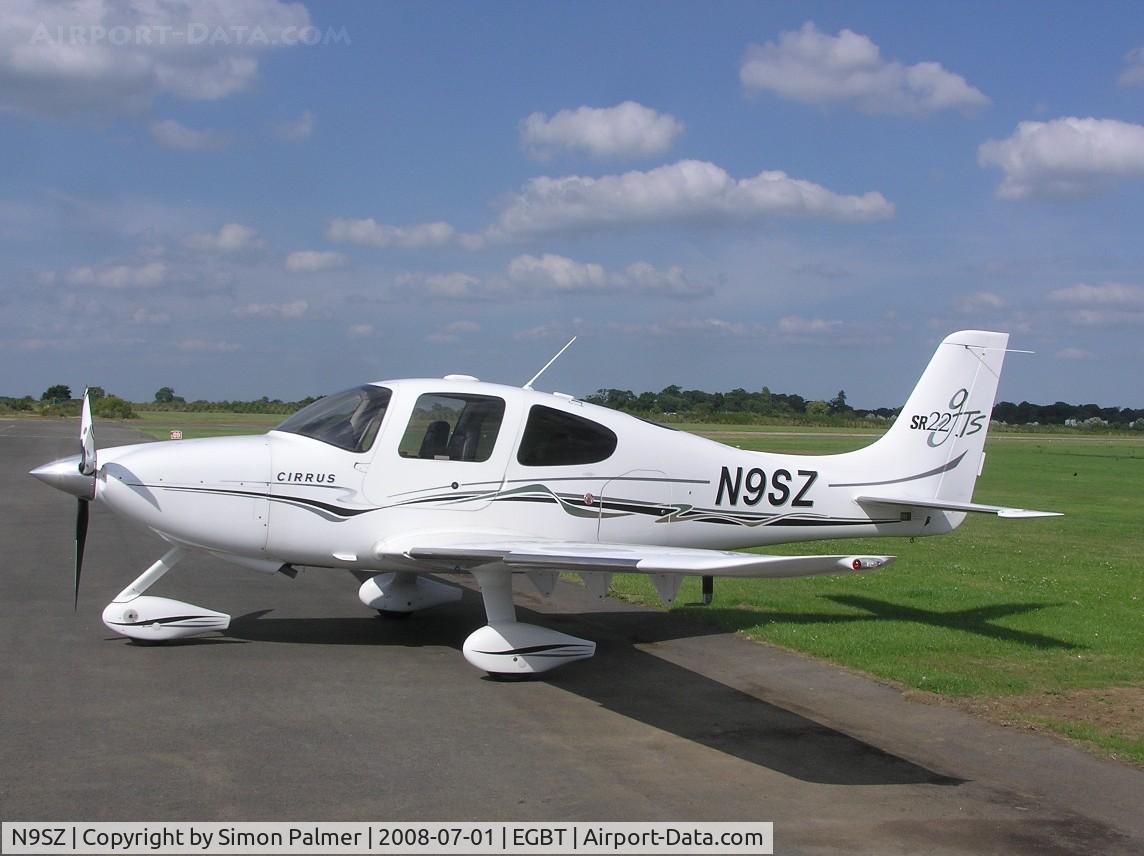 N9SZ, 2004 Cirrus SR22 GTS C/N 1232, Cirrus SR22 at Turweston