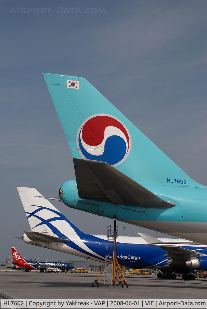 HL7602, 2005 Boeing 747-4B5F/SCD C/N 34301, Korean Air Boeing 747-400