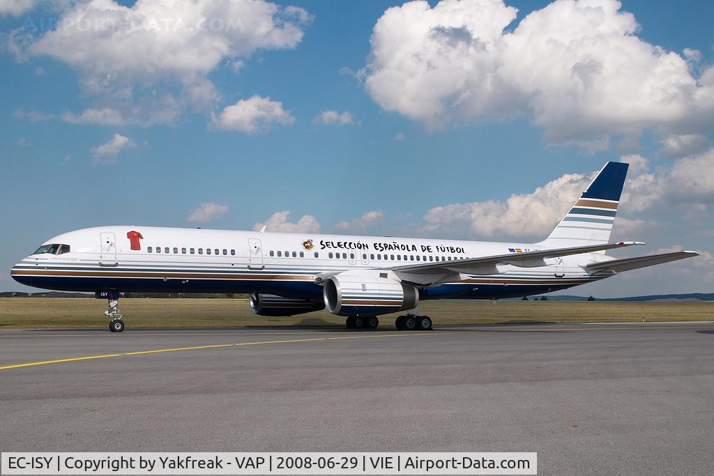 EC-ISY, 1993 Boeing 757-256 C/N 26241, Priviledge Boeing 757-200